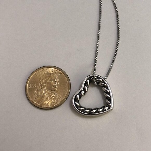 David Yurman Heart Pendant Necklace in 925 Sterling Silver - Picture 6 of 9